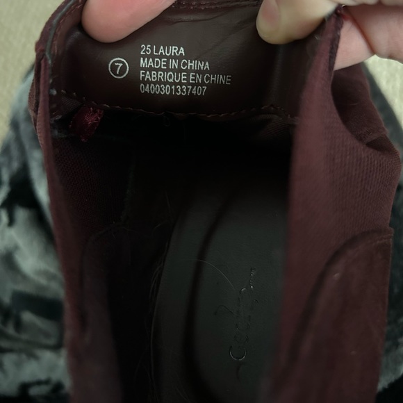 2/$20❤️- BOOTIES | Women’s George booties size 7 - Picture 6 of 6